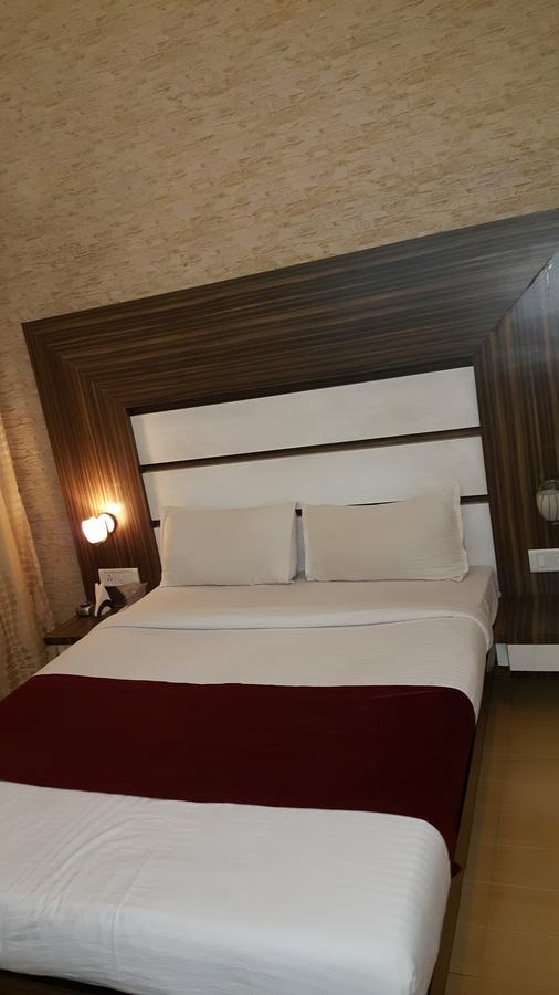 Hotel Khandesh Residency Panvel Dış mekan fotoğraf