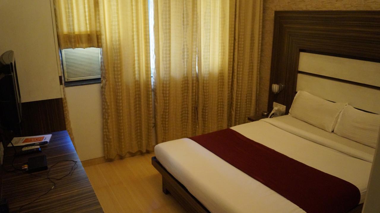 Hotel Khandesh Residency Panvel Dış mekan fotoğraf